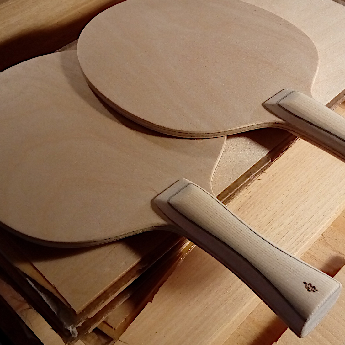 Bois de tennis de table écologiques et durable fabriqués en France par Mamba Blades