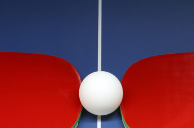 Distribution du poids dans une raquette de tennis de table